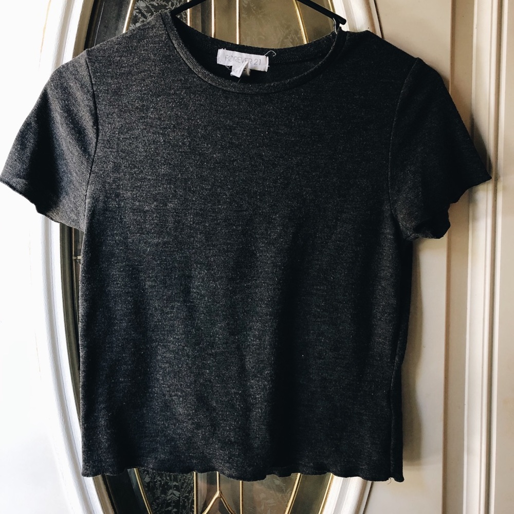 Crop top!🖤